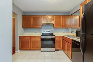 3 Fairfax Ave, Derry, NH 03038 - Photo 10