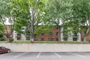 3 Fairfax Ave, Derry, NH 03038 - Photo 2