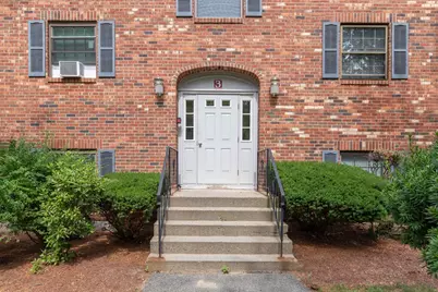 3 Fairfax Avenue #143, Derry, NH 03038 - Photo 1