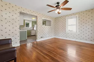 40 Theresa Ct, Manchester, NH 03103 - Photo 8