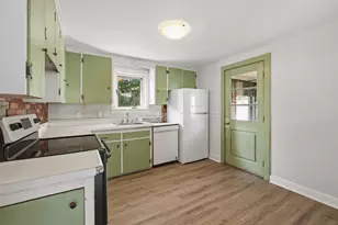 40 Theresa Ct, Manchester, NH 03103 - Photo 12