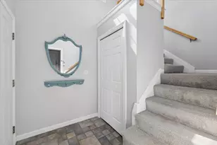 11 Edward Cir, Bedford, NH 03110 - Photo 10