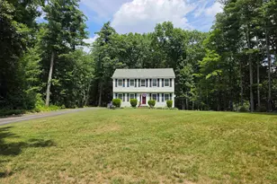 2 Isabella Dr, Londonderry, NH 03053 - Photo 24