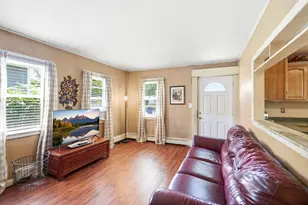 194 Melrose St, Manchester, NH 03109 - Photo 4