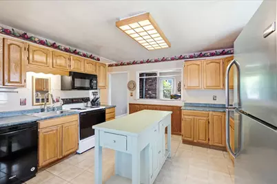 194 Melrose Street, Manchester, NH 03109 - Photo 8