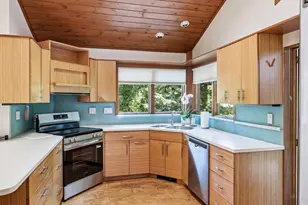 2 Corson Ln, Durham, NH 03824 - Photo 20