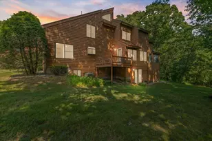53 Clement Ct, Haverhill, MA 01832 - Photo 2