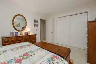 26 Pleasant St, Lebanon, NH 03784 - Photo 18