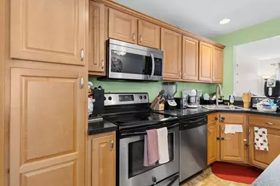 195 Silver Street #15, Manchester, NH 03103 - Photo 12