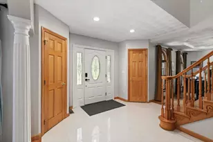 3 Rocking Chair Ln, Atkinson, NH 03811 - Photo 4