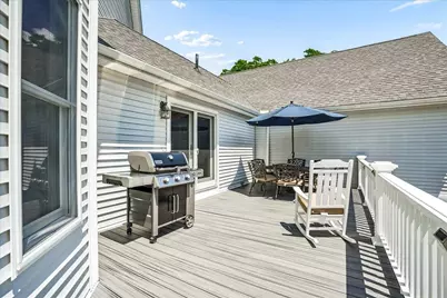 7 King James Drive, Londonderry, NH 03053 - Photo 48