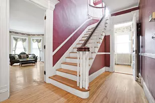 2108 Elm St, Manchester, NH 03104 - Photo 4