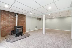12 Bryant Rd, Nashua, NH 03060 - Photo 36