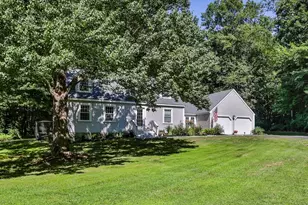 24 Beaver Brook Cir, Amherst, NH 03031 - Photo 1