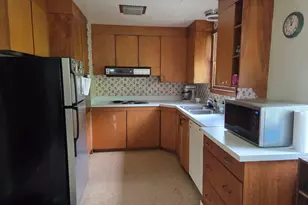 39 Penacook St, Concord, NH 03301 - Photo 8