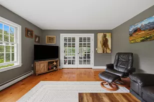 72 Old Northfield Rd, Hinsdale, NH 03451 - Photo 22