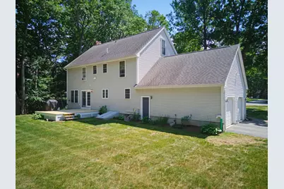 9 Champernowne, Madbury, NH 03823 - Photo 4