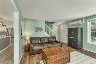 53 Garden Cir, Laconia, NH 03246 - Photo 4