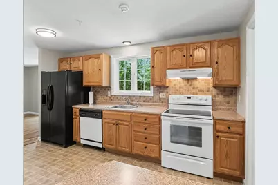 30 Rainbow Drive, Londonderry, NH 03053 - Photo 8