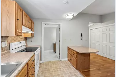 30 Rainbow Drive, Londonderry, NH 03053 - Photo 12