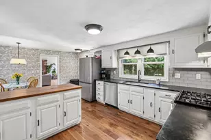 240 Wash Pond Rd, Hampstead, NH 03841 - Photo 10