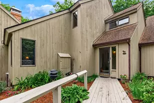 33 Niblick Ln, Grantham, NH 03753 - Photo 1
