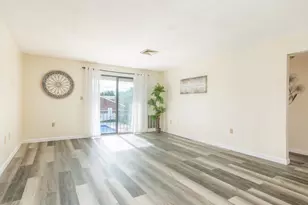 3 Roedean Dr, Nashua, NH 03063 - Photo 2