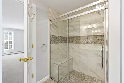 694 Walnut Street, Manchester, NH 03104 - Photo 28