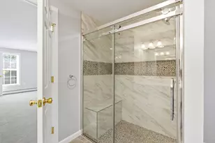 694 Walnut St, Manchester, NH 03104 - Photo 28
