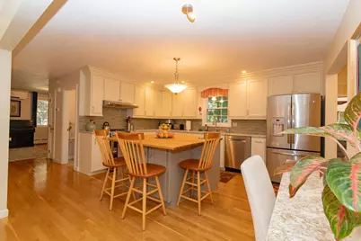 376 N Bend Drive, Manchester, NH 03104 - Photo 8