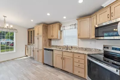 29 Lowell Road #24, Salem, NH 03079 - Photo 12