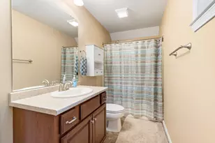 33 Cider St, Epping, NH 03042 - Photo 32