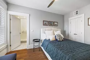 50 Maplewood Ave, Portsmouth, NH 03801 - Photo 10