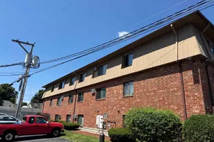 45 Log St, Manchester, NH 03102 - Photo 2