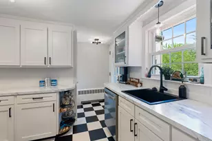 10 Old Amesbury Rd, Kensington, NH 03833 - Photo 14