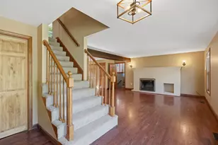 28 Rangers Dr, Hudson, NH 03051 - Photo 12