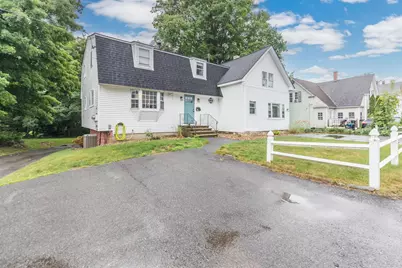 18 Brook Street, Derry, NH 03038 - Photo 2