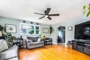 18 Brook St, Derry, NH 03038 - Photo 16