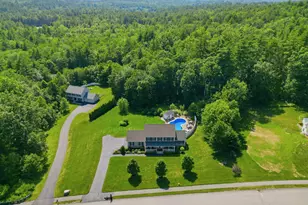 9 Conservation Dr, Merrimack, NH 03054 - Photo 2