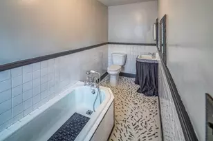 20 Dewey St, Rochester, NH 03867 - Photo 26