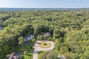 10 Poplar Rd, Windham, NH 03087 - Photo 2