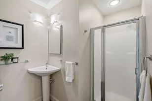 5 Farmington Rd, Amherst, NH 03031 - Photo 26