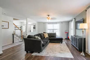 14 Kettle Lane, New Boston, NH 03070 - Photo 8