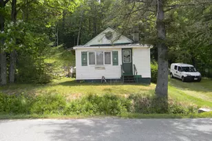 14 Winter St, Northumberland, NH 03582 - Photo 4