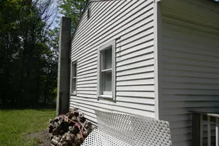 14 Winter St, Northumberland, NH 03582 - Photo 8
