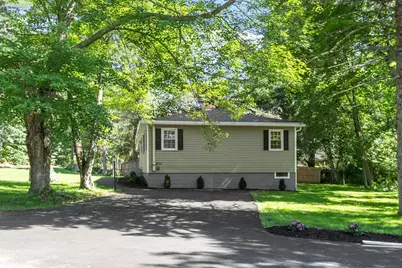 117 Lawrence Road, Salem, NH 03079 - Photo 2