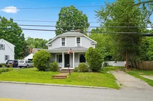 141 Donald St, Manchester, NH 03102 - Photo 2