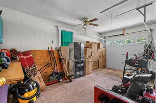222 Calef Rd, Manchester, NH 03103 - Photo 22