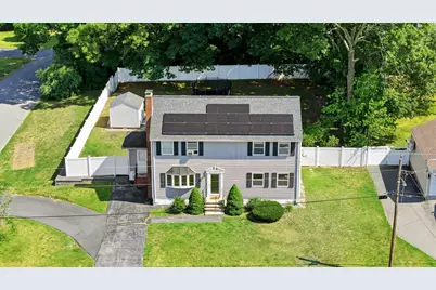 22 Colonial Drive, Salem, NH 03079 - Photo 6