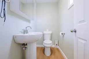 13 Myrtle St, Hillsboro, NH 03244 - Photo 32